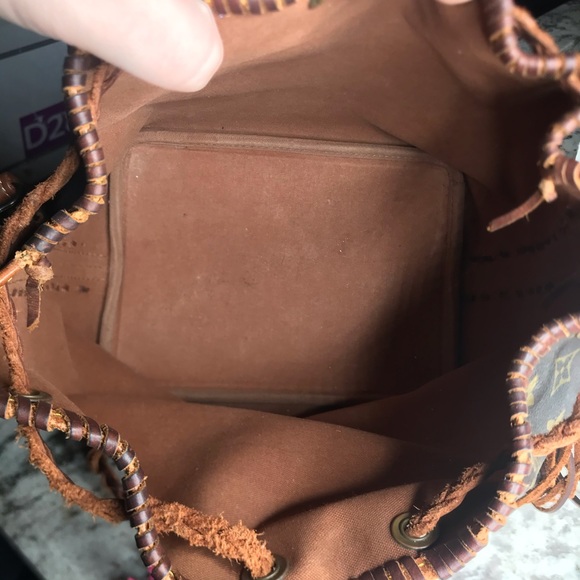 Louis Vuitton Fringe Bucket Bag - Picture 8 of 12